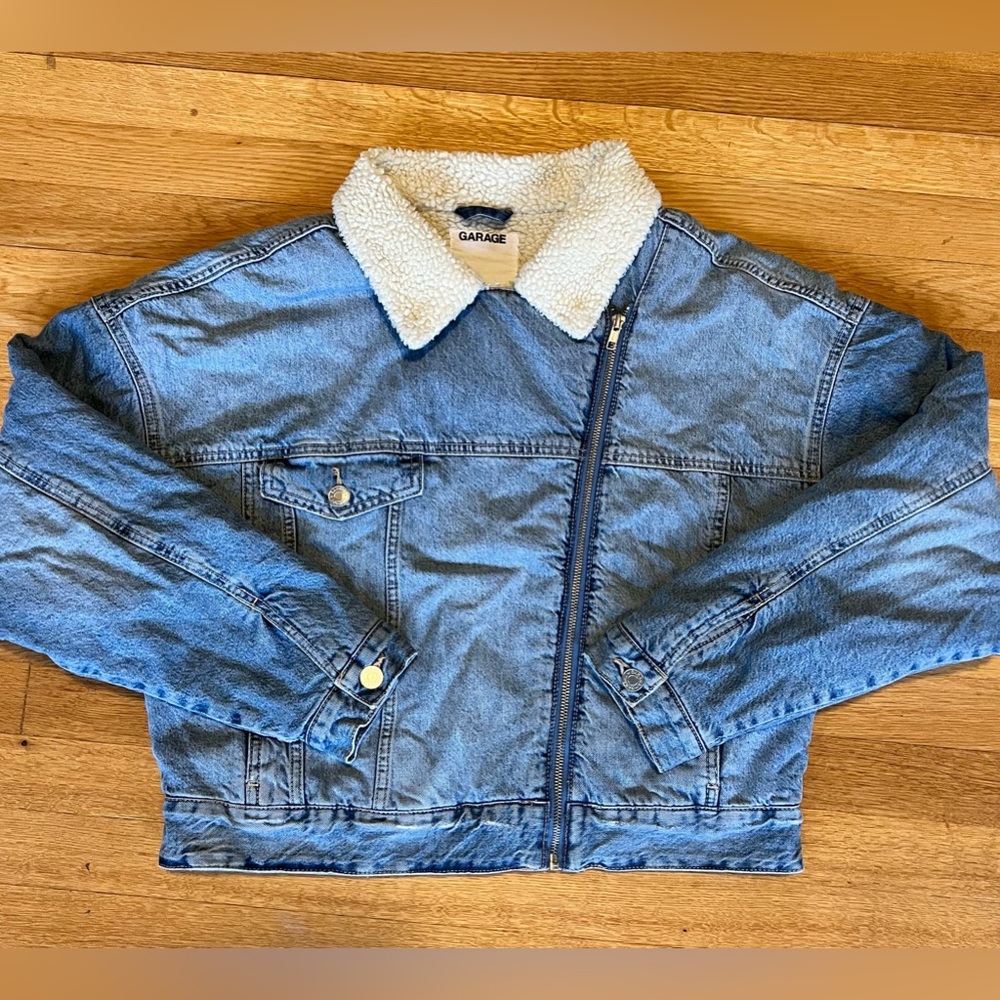 Garage, Light Denim, Sherpa/Fleece Lined, Crop, Zip, Jeans Jacket, Size Large - Picture 6 of 9